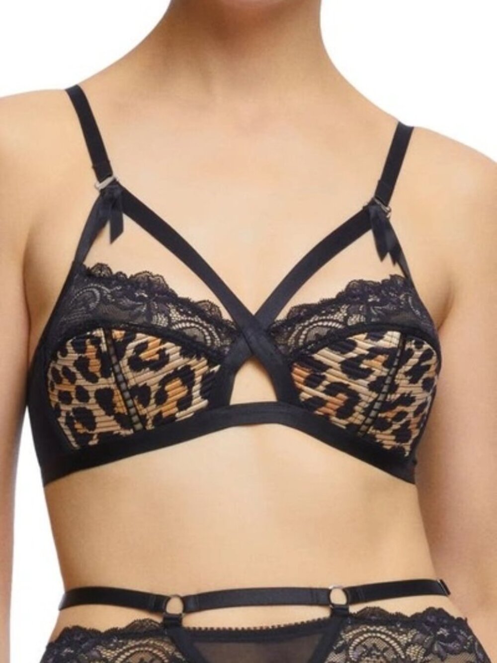 Dita Von Teese Wireless Madame X Bra in black Leopard Lace-Trim 32C